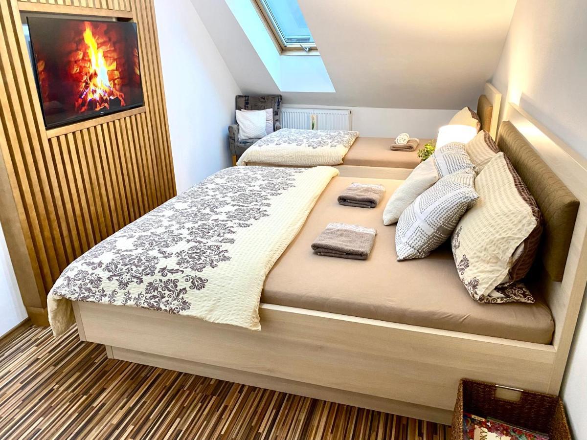 Ferienwohnung Dům u lázní Federer Třeboň Exterior foto