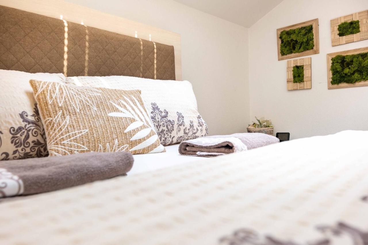 Ferienwohnung Dům u lázní Federer Třeboň Exterior foto