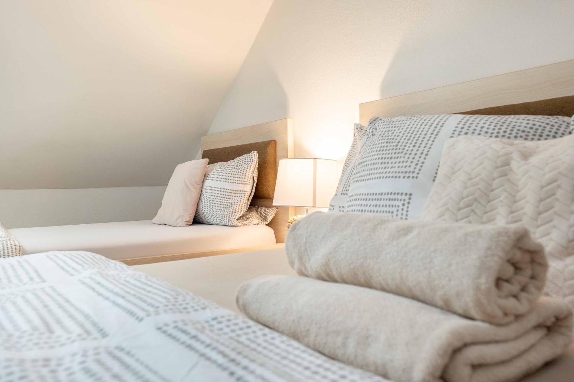 Ferienwohnung Dům u lázní Federer Třeboň Zimmer foto